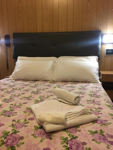 Bedroom 2, Hotel Giordano Spiaggia, Rimini
