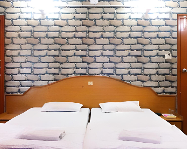 Others 4, Hotel Madhuram, Gir Somnath