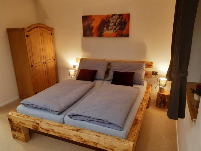 Others 4, Apartmany na Sklipku, Břeclav