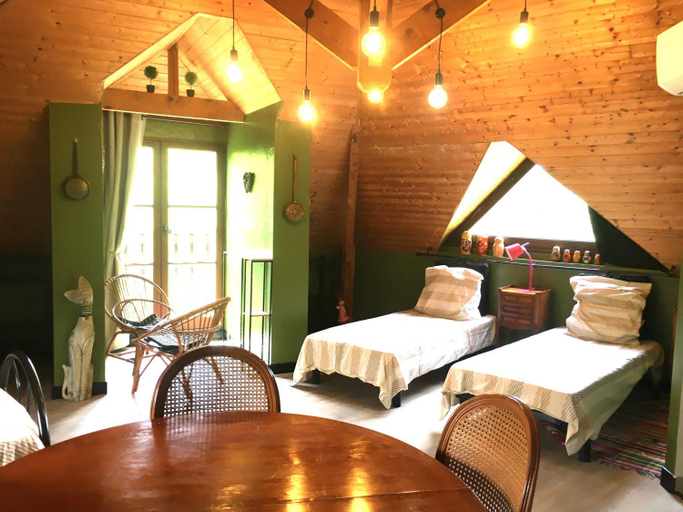 Bedroom, Les Chambres du Prieure, Lot