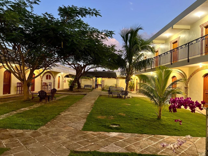 Exterior & Views 2, Hotel Yamilí, Salvaleon de Higuey