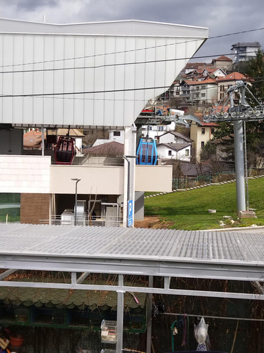 Others 4, Uspinjaca, Sarajevo