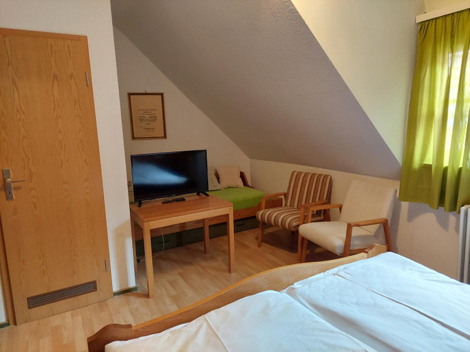 Others 5, Gasthaus zur Krone, Rastatt