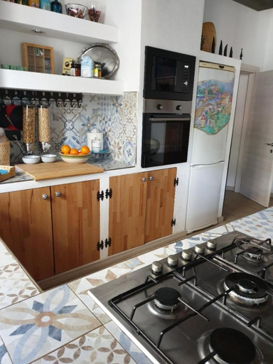 Others 5, Casa Giacomina, Lecco