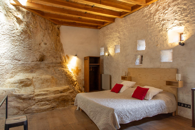 Others 4, Le Pigeonnier, Dordogne