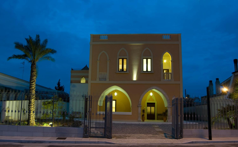 Others 2, Dimora Moresca 1906, Lecce