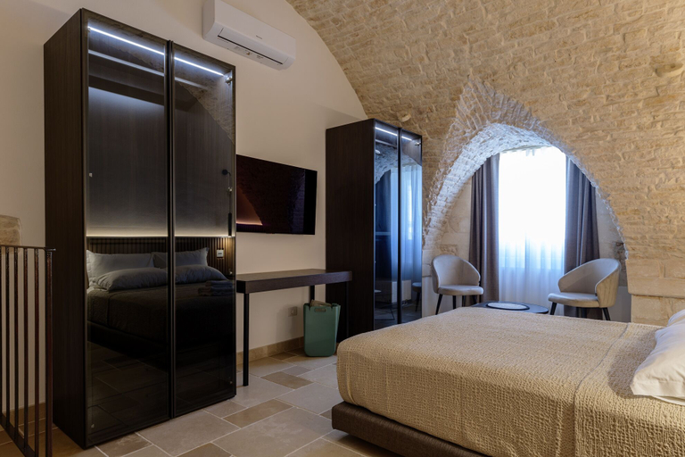 Bedroom 4, buone maniere exclusive room, Taranto