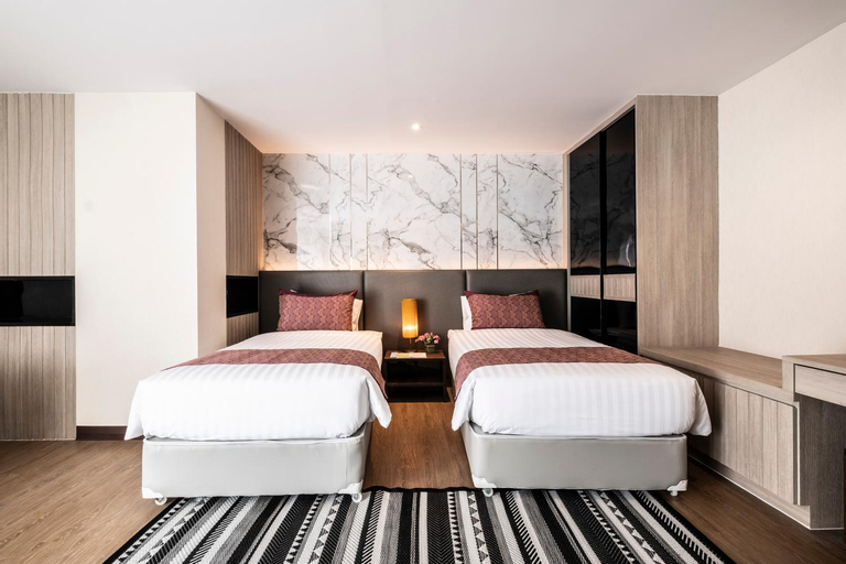 Bedroom 6