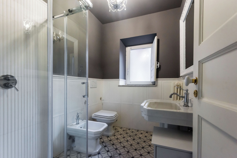 Bathroom, Casa Euplio by Wonderful Italy, Catania