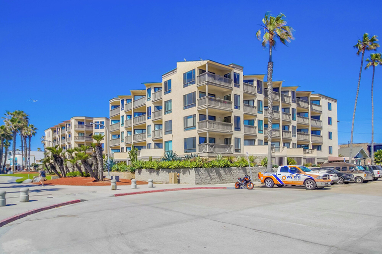 Exterior & Views 2, See the Sea 52, San Diego
