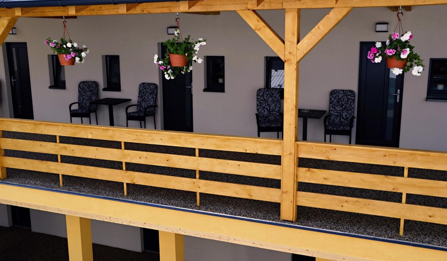Others 5, Apartmany Machovo jezero, Česká Lípa