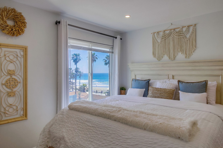 Bedroom 3, See the Sea 52, San Diego