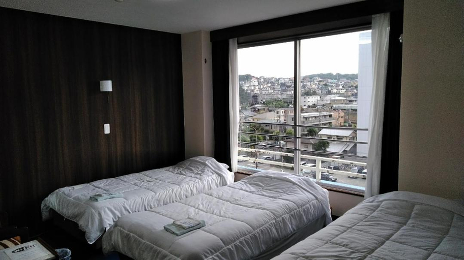Bedroom 2, Business Hotel Takanoya, Hadano