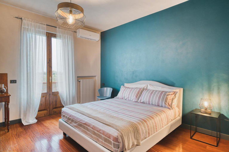 Others 4, B&B Alba Chiara, Brescia