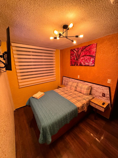 Others 5, Hotel Diamantes, Nogales