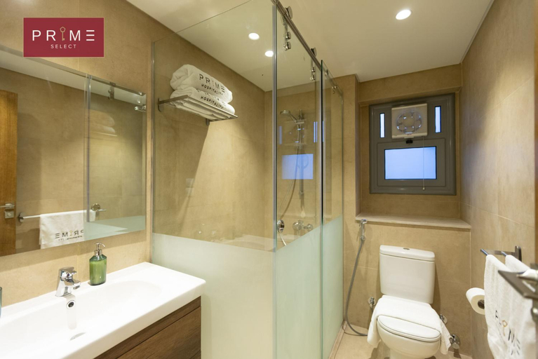 Bathroom 2, Prime Select Gameat Al Dewal, Ad-Duqi