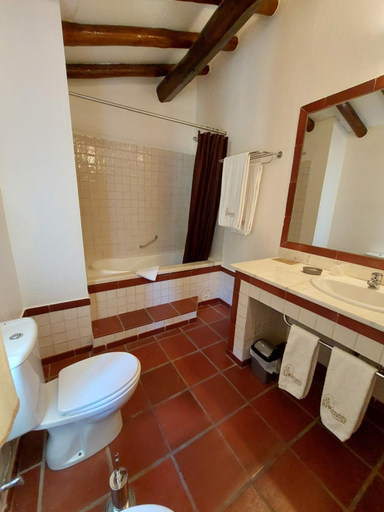 Bathroom 9