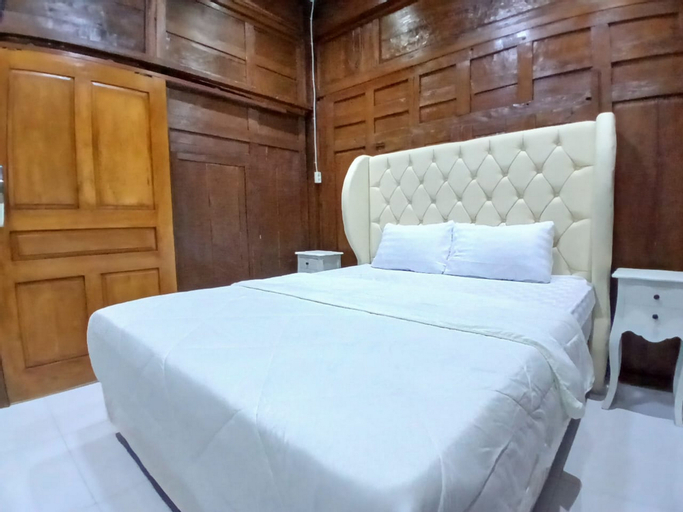 Bedroom 13
