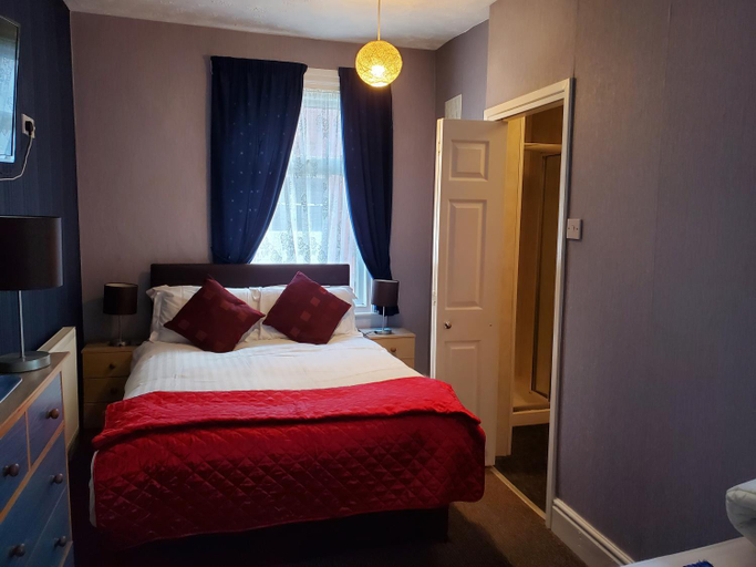 Others 5, the cumbrian hotel, Blackpool