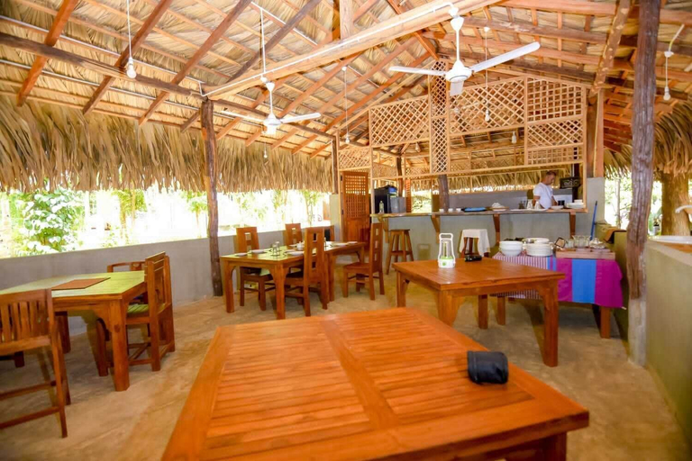 Food & Drinks, River Cottage Wellawaya, Wellawaya