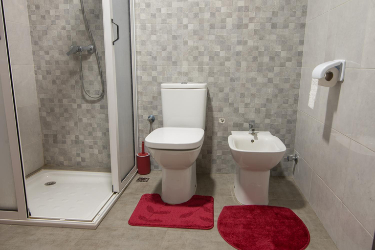 Bedroom 3, Adam's Apartments,Self CheckIn 6 Mins to Beach Downtown Fiber Optic WiFi Free Parking Same Rules as , Agadir-Ida ou Tanane
