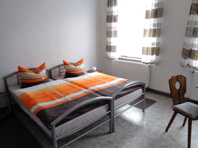 Bedroom 2, Pension Bahnmeister, Saalfeld-Rudolstadt