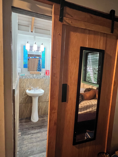 Bathroom 4, Finca Beachfront Tree house