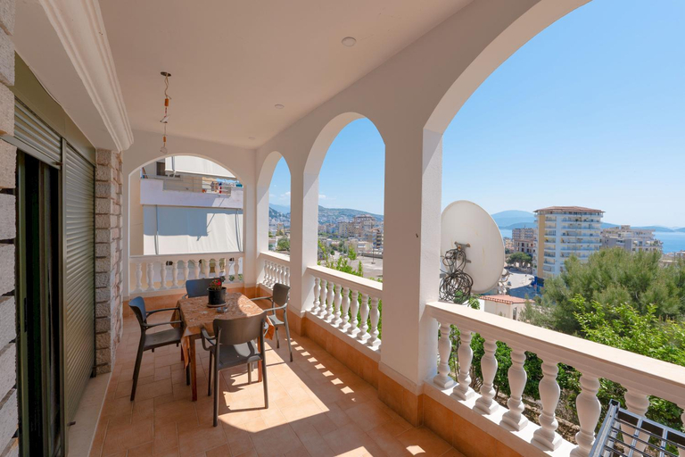 Others 2, Apartments Villa Luxor, Sarandës