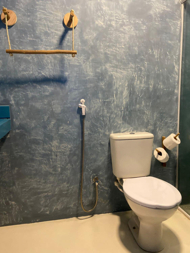 Bathroom 4