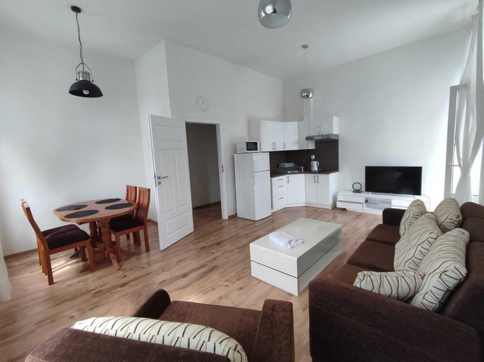 Others 3, MVA House Teplice, Teplice