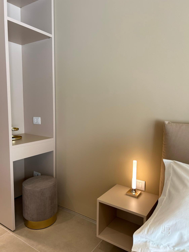 Others 5, golden suites 2, Bari