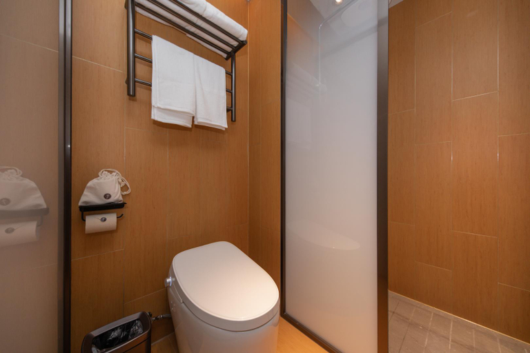 Bathroom 5