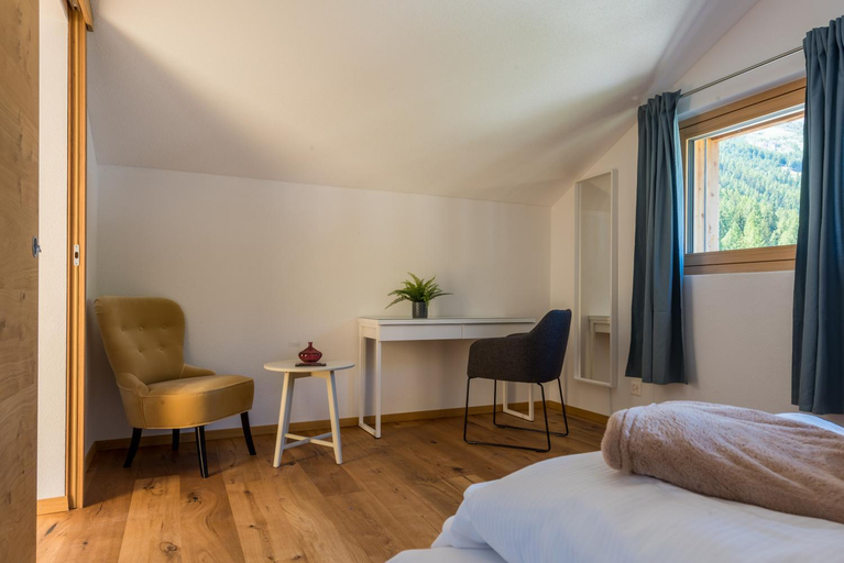 Bedroom 2, Montela Apartment-Hotel & Resort, Visp
