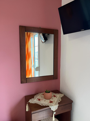 Others 3, Chrysa Rooms, Central Macedonia
