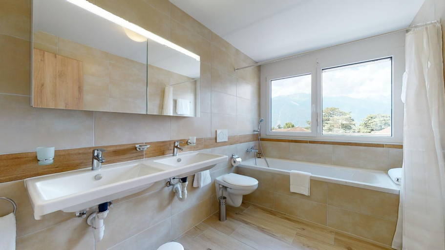 Bathroom 3, Nonanteneuf appart hotel Aigle - contactless check-in, Aigle