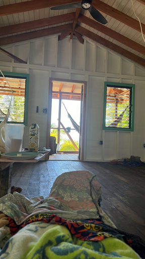 Bedroom, Finca Beachfront Tree house
