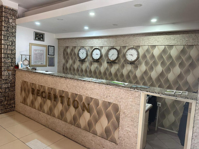 Others 4, grand rio otel, Merkez