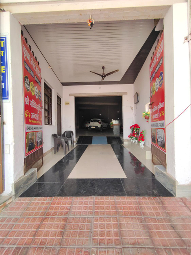 Others 5, Radhika Guest House Nandgaon, Mathura