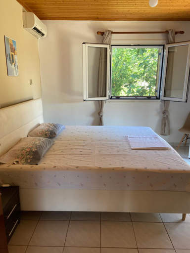 Bedroom 2, Villa Panorea, Ionian Islands