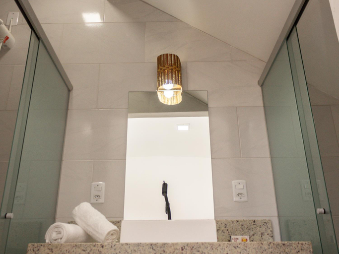 Bathroom 2, Residencial Santa Fe, Porto Seguro