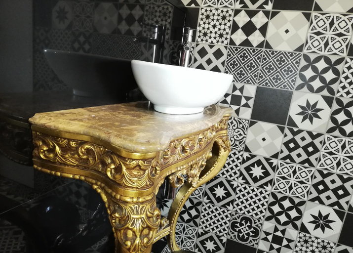 Bathroom 1, Lx Art Flats | Flat Two, Lisbon