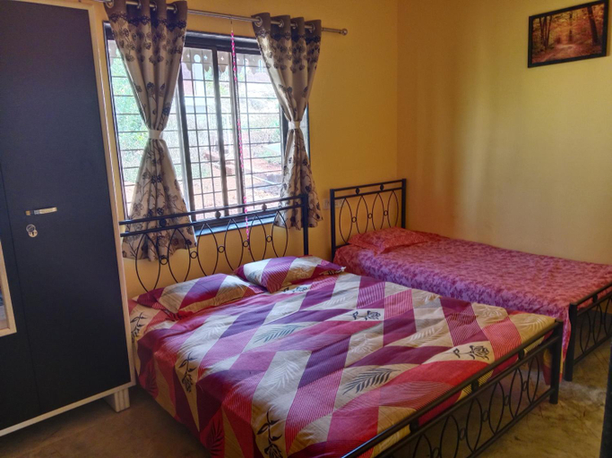 Bedroom 4, Fulora Guest House only Family Welcomed, Ratnagiri