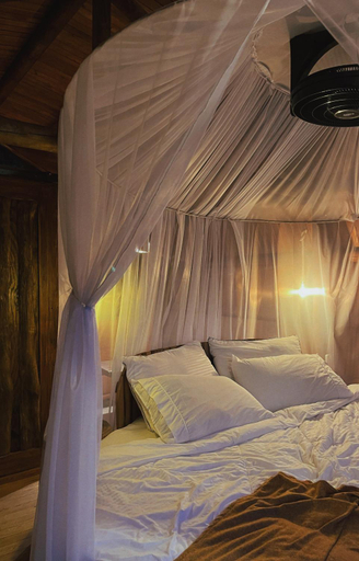 Bedroom 2, Kairos Deluxe, Melgar
