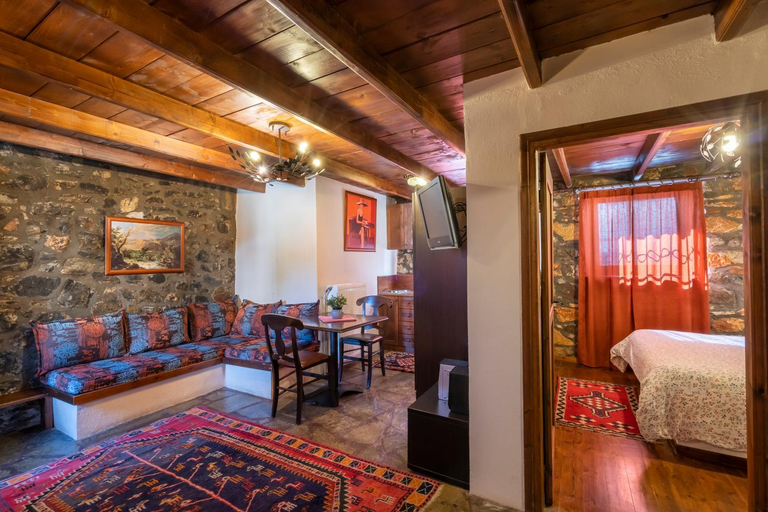 Others 5, Boutique House, Central Macedonia