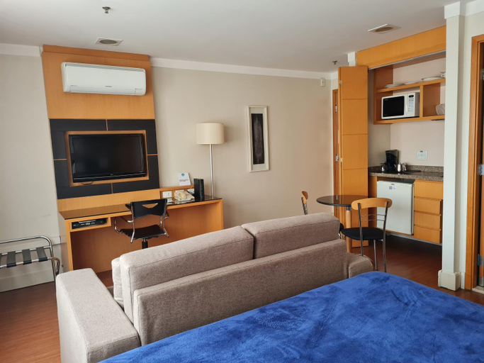 2, (1704)Flat executive jardins(apt particular), São Paulo