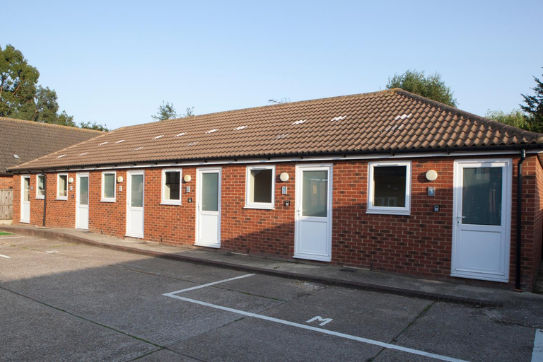 Others 2, Mayland Motel, Essex