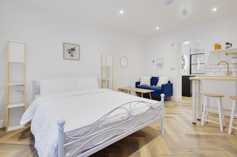 Bedroom 15