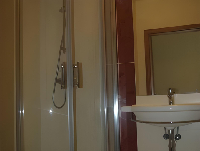 Bathroom 4, Impresja Art Resort, Kłodzko