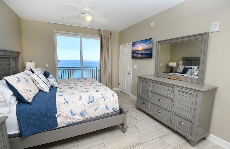 Others 2, Beachfront Oasis at Splash Resort and Condos, Bay