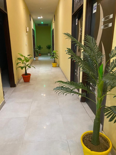 Others 3, Hotel Hansi, Hisar